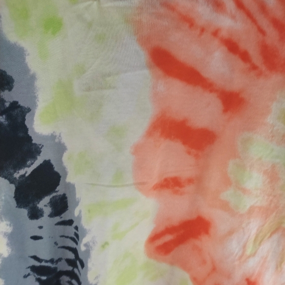 NWT. NIKE Girls’ Tie-Dye T-Shirt Dress - Picture 5 of 5